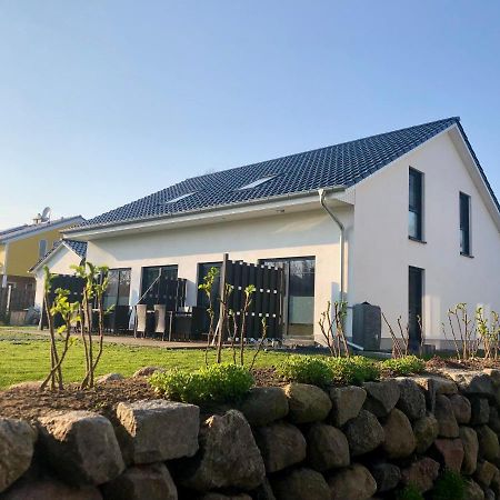 Ferienhaus Traumspot Wiek auf Rügen 외부 사진