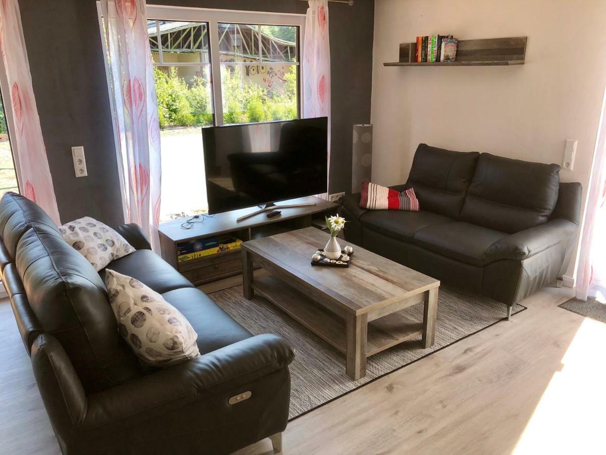 Ferienhaus Traumspot Wiek auf Rügen 외부 사진