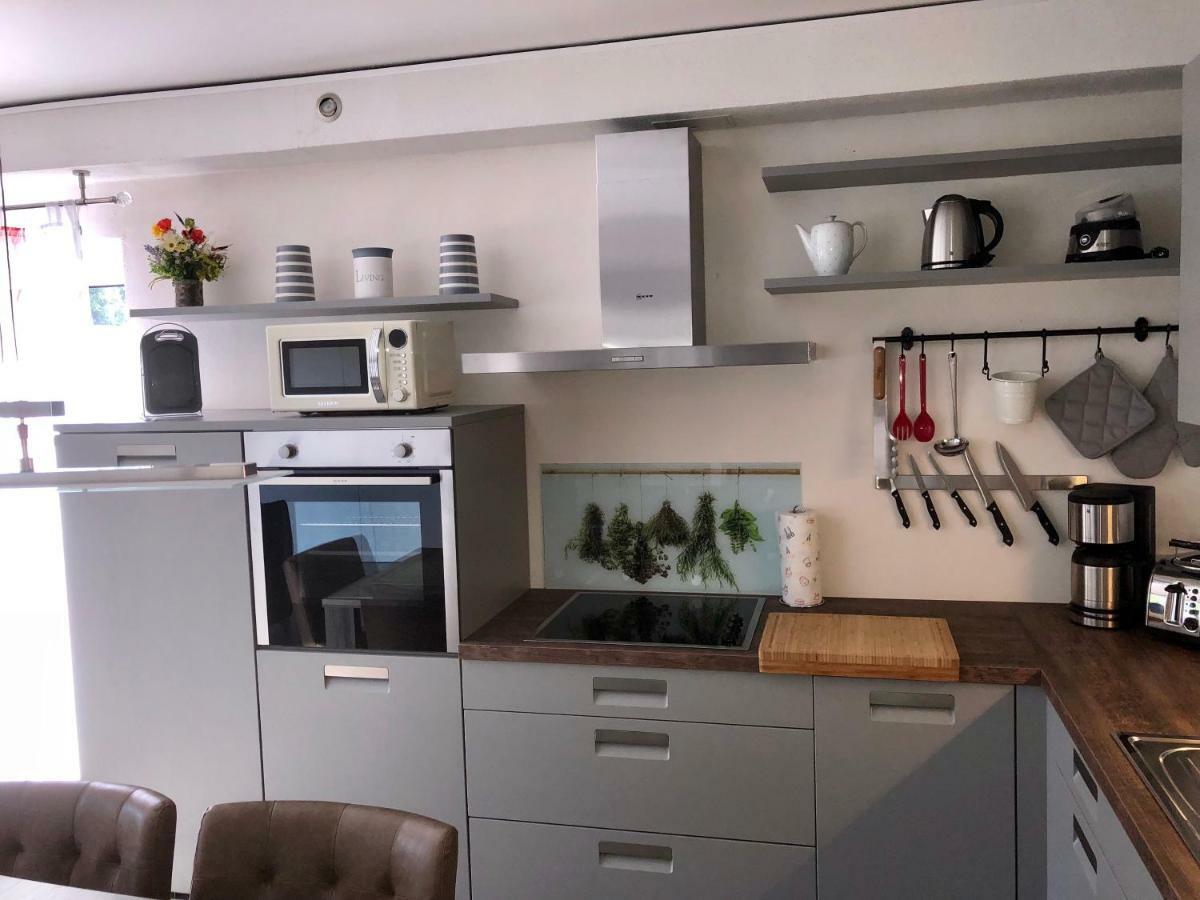 Ferienhaus Traumspot Wiek auf Rügen 외부 사진